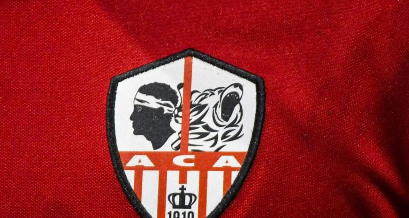  - Foot Amateur : l'AC Ajaccio dévoile son magnifique maillot pour ses grands débuts en Régional 2