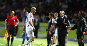 "Je savais que ça pouvait arriver" ... L'incroyable révélation de Domenech sur le coup de boule de Zidane