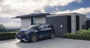Stellantis doit rappeler de nouvelles voitures, car elles risquent de trop polluer