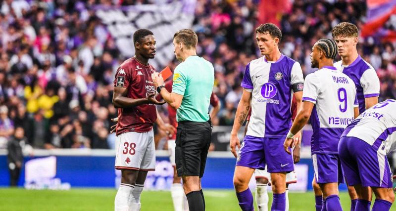  - Metz : le tacle fou de Sadibou Sané, expulsé après son attentat contre Toulouse