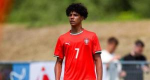 Cristiano Ronaldo Jr sélectionné avec le Portugal U16, bientôt en A avec son père ?