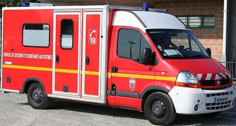  - Course-poursuite folle : une voiture de police finit sur le toit, trois blessés !