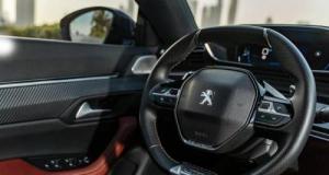 Airbags Takata, Carlos Tavares "présente ses excuses" aux clients de Stellantis