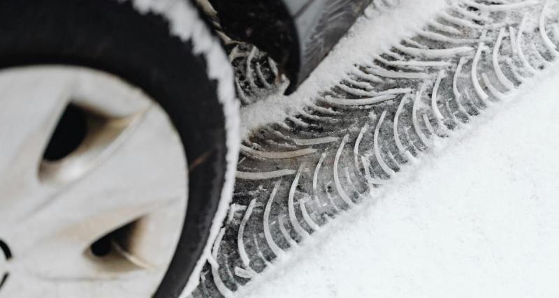  - Loi Montagne, vous n'avez pas les bons pneus ? Ces accessoires peuvent vous sauver