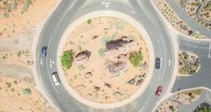 Vidéo - Ce nouveau rond-point, très particulier, fait perdre tout repère aux automobilistes : confusion totale sur la route