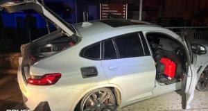 Un go-fast inédit : il transportait 450 kilos de résine de cannabis, et jetait des clous crève-pneus sur la chaussée pour fouir la police