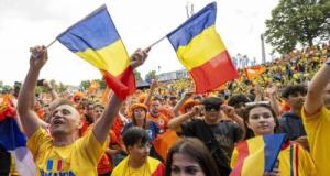 Moment dingue en Roumanie, un président de 61 ans entre en jeu dans un match de coupe
