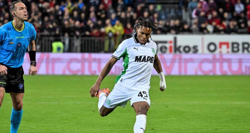  - Étranger : le magnifique coup-franc d’Armand Laurienté (Sassuolo) en Serie A