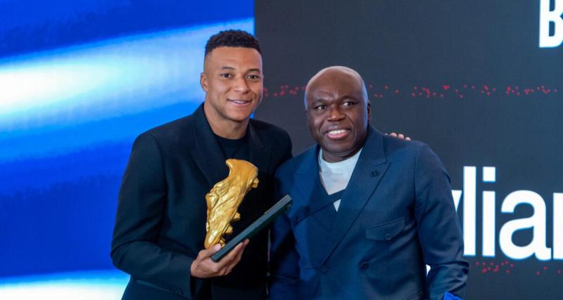  - Real Madrid : le cadeau superbe de la presse espagnole à Mbappé et à son père