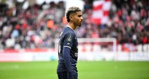 « Je peux prendre une photo Carine Galli ? », la scène hilarante entre Gessime Yassine et Vanessa Le Moigne