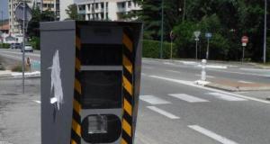 Un radar totalement fou flashe à 50 km/h sur une route limitée à 80, découvrez où il se situe