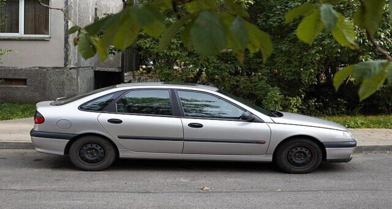  - Il vole un câble en cuivre d’Orange et prive tout un village d’Internet : la folle cavale d’un trentenaire sur 17 km au volant d'une Laguna