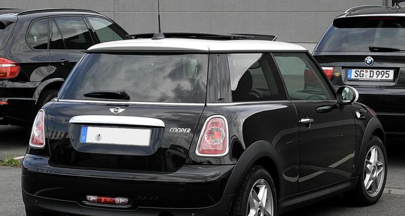  - Au volant d'une Mini Cooper volée, il conduisait sous le nom d'un proche