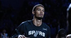 NBA : Wembanyama passe une soirée atroce, avec une exclusion et une défaite, son aveu fait mal