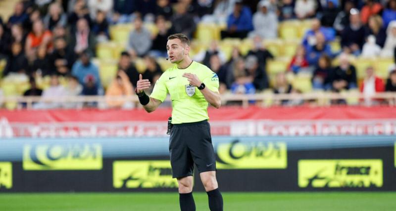 - Innovation en Ligue 1 : deux arbitres équipés de caméra pendant la douzième journée