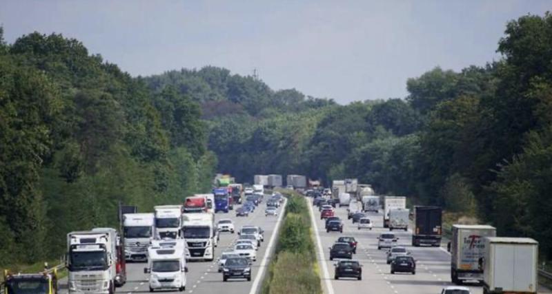  - Flashé en excès de vitesse, un couple est surpris en plein ébat à 140 km/h