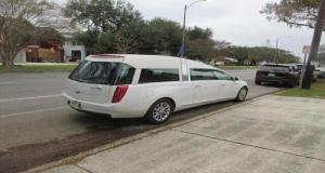 Flashé à 146 km/h… dans un corbillard : le contrôle vire au cauchemar, le véhicule envoyé à la fourrière