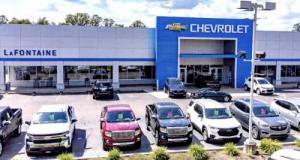 Un grand concessionnaire GM fermé pour avoir vendu des voitures d’occasion comme neuves