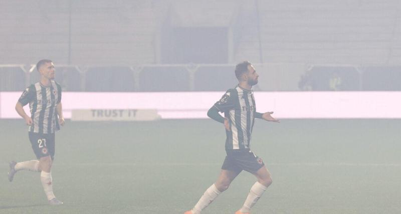  - Ligue 2 : les compositions officielles de Guingamp-Pau et Le Mans-Red Star