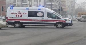 Il termine dans un ruisseau après avoir perdu le contrôle de sa voiture à seulement 17 ans… avec son permis tout neuf !