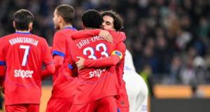 Vitinha régale ses partenaires, le PSG domine l'OL à la pause