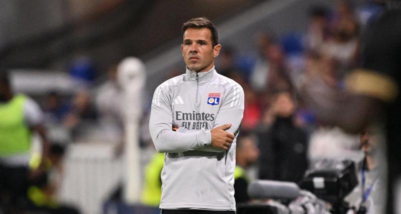  - « Le PSG a joué à 16 », l’OL détruit l’arbitrage et crie au scandale