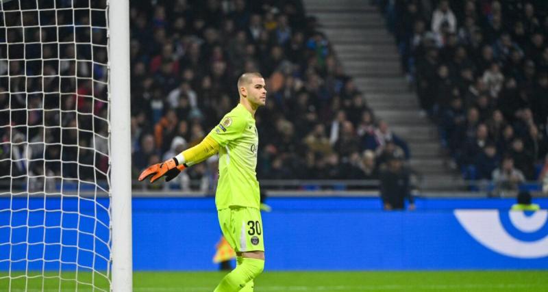  - PSG : la très grosse colère de Lucas Chevalier après une polémique le liant à l'extrême droite