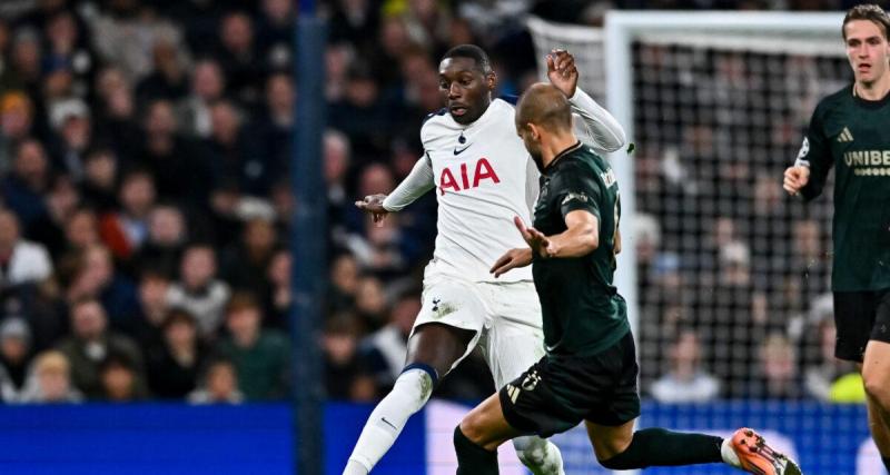  - Étranger : forfait avec les Bleus, Randal Kolo Muani évite l'opération mais va devoir porter un masque