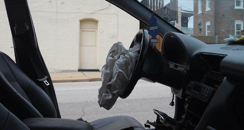  - Airbags Takata, "les constructeurs n'en font qu'à leur tête", cet avocat s'énerve