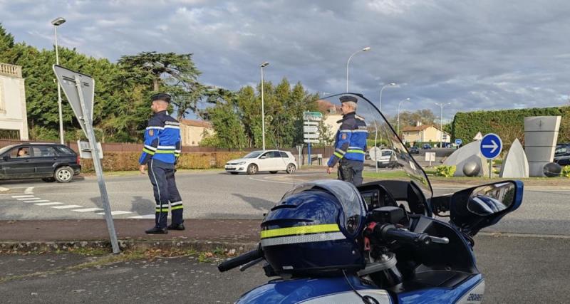  - Un chauffard percute une voiture et finit plaqué au sol par la police
