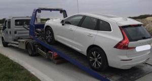 Deux conducteurs flashés à plus de 190 km/h : les véhicules réquisitionnés et emmenés à la fourrière