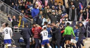 Fin de match folle entre les États-Unis et le Paraguay, une grosse bagarre a dégénéré