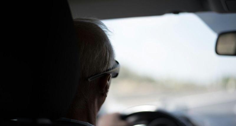  - Trop ivre pour souffler dans l'éthylomètre, mais prend quand même le volant : l’histoire folle d’un conducteur âgé de 80 ans !