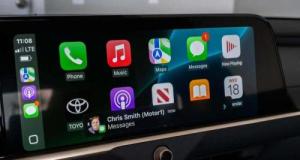 Pourquoi Tesla va tester Apple CarPlay après dix ans de refus de Musk