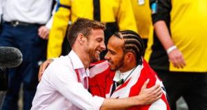 Ferrari : un ancien champion du monde s'enflamme pour Hamilton et s'en prend fortement au président de la Scuderia