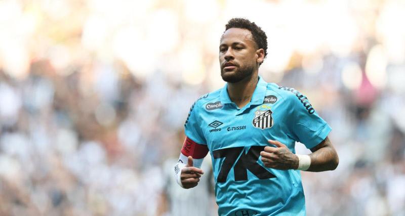  - « De héros à vilain », la nuit compliquée de Neymar au Brésil