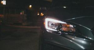 Ces phares trop éblouissants, la manière de les utiliser va changer dans ce pays