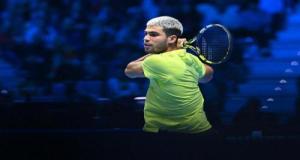 Tennis : Carlos Alcaraz s'attaque à son premier grand défi en 2026