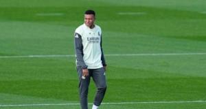 Étranger : Kylian Mbappé reprend l'entraînement avec le Real Madrid après son escapade à Dubaï