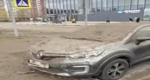 Une station de ski souffle totalement un parking et endommage plus de 100 voitures dans son sillage