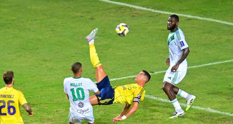  - Retournée en lucarne, le but hallucinant de Cristiano Ronaldo ! (vidéo)