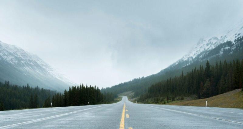  - Chaussée transformée en patinoire : une mystérieuse fuite d’hydrocarbure provoque une série d’accidents sur la rocade est