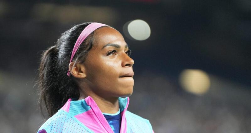  - "C'est quand même un petit choc" : Perle Morroni revient sur son retour chez les Bleues