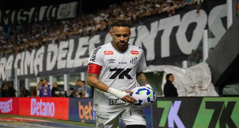 - Football : l'énorme sacrifice de Neymar pour Santos
