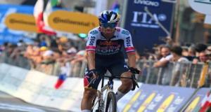 Tour de France : l'engagement courageux de Primoz Roglic