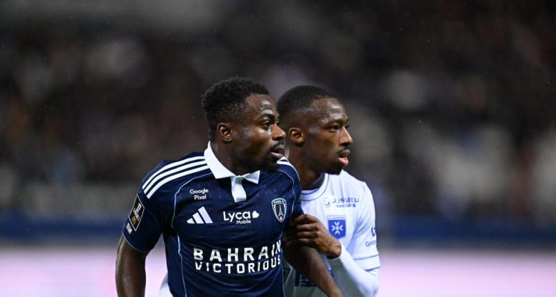  - Le Paris FC et Auxerre dos à dos à la pause