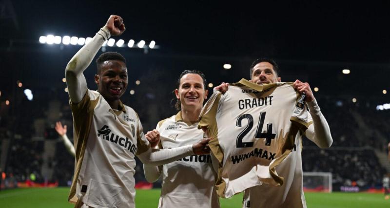  - RC Lens : "J'en étais malade", Thauvin choqué par la blessure de Gradit