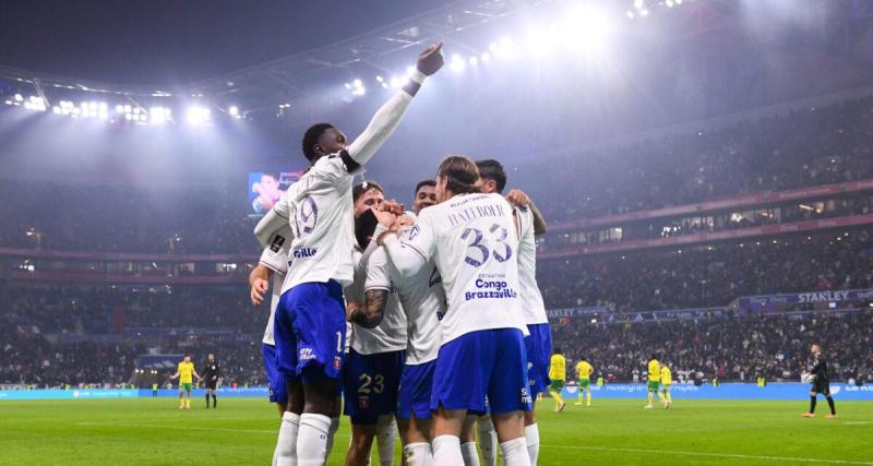  - Ligue 1 : l'OL étrille Nantes et se rapproche du podium