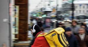 À contresens à 138 km/h sur un vélo : le livreur voulait percer avec Jul, il finit condamné