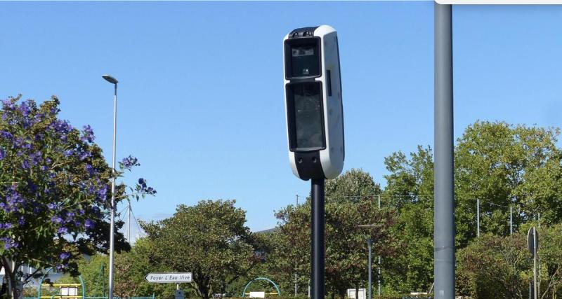 Un conducteur nie trois excès de vitesse… et se retrouve condamné pour dénonciation mensongère